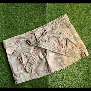 Hollister Co. mini skirt
